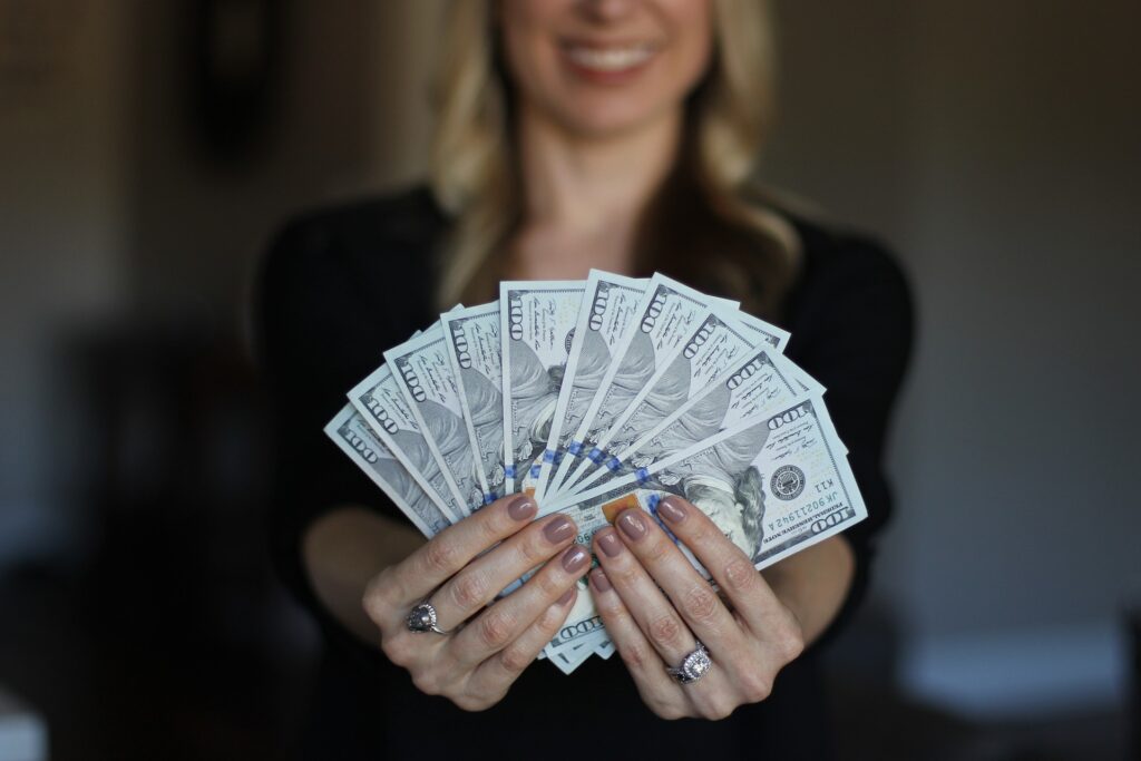 Case: dating traffic generation with $1,000 profit and without investment